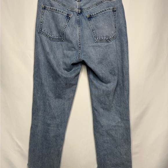 Old Navy High Rise Distressed Blue Jeans - Size 4 - Picture 7 of 8